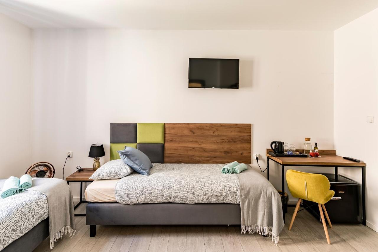 Cooltour Aparthotel Poznan Bagian luar foto
