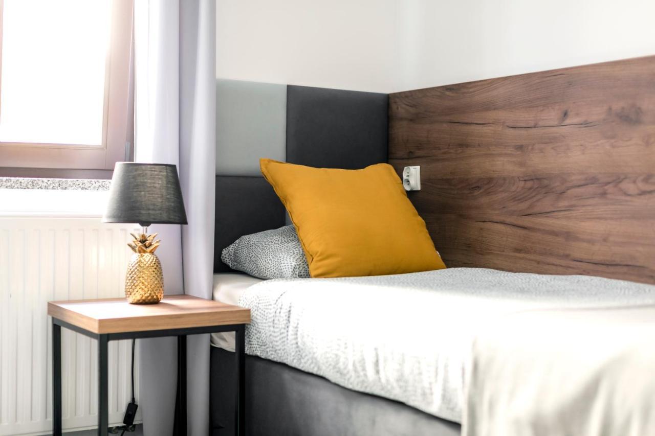Cooltour Aparthotel Poznan Bagian luar foto